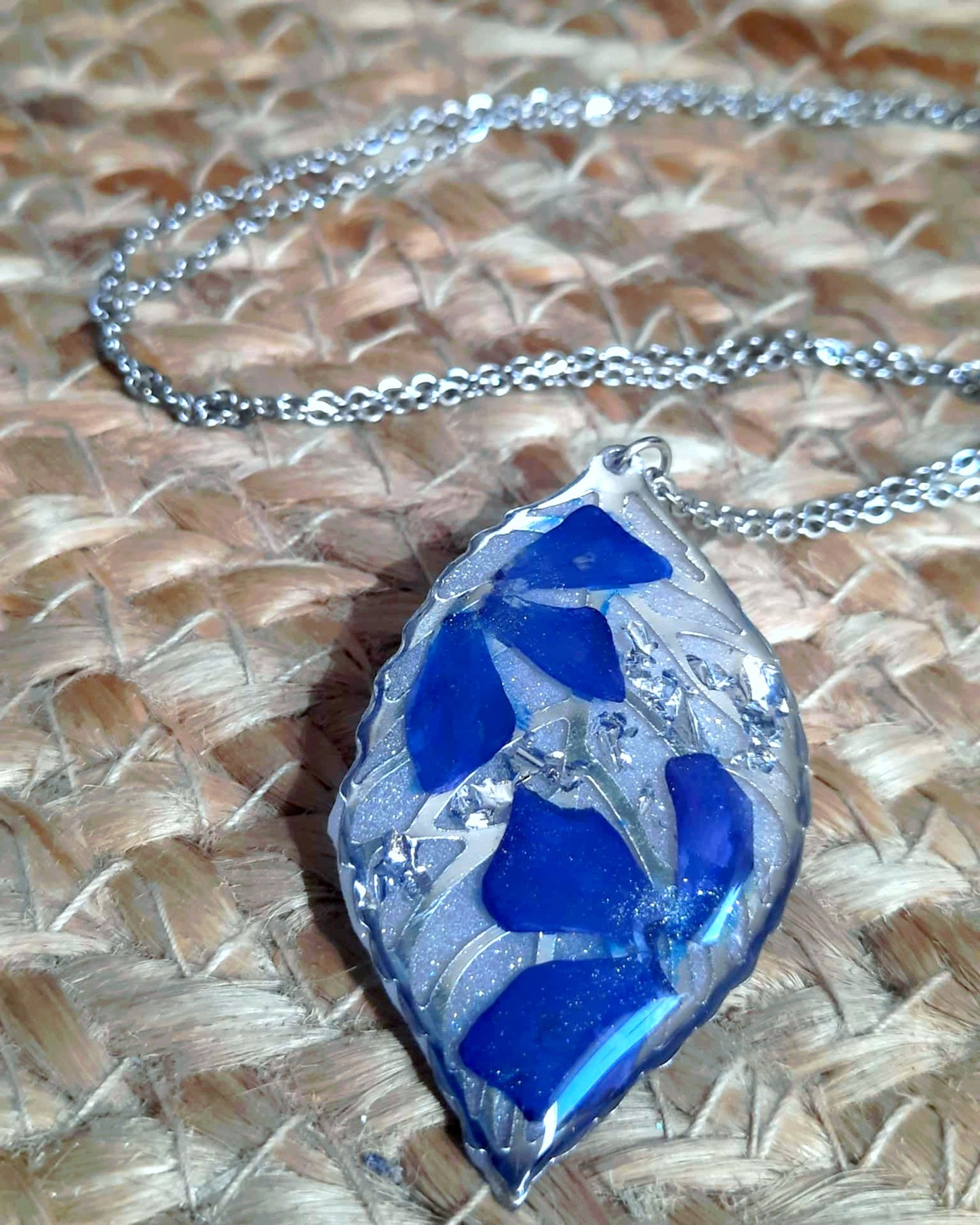 Collier, Pervenche