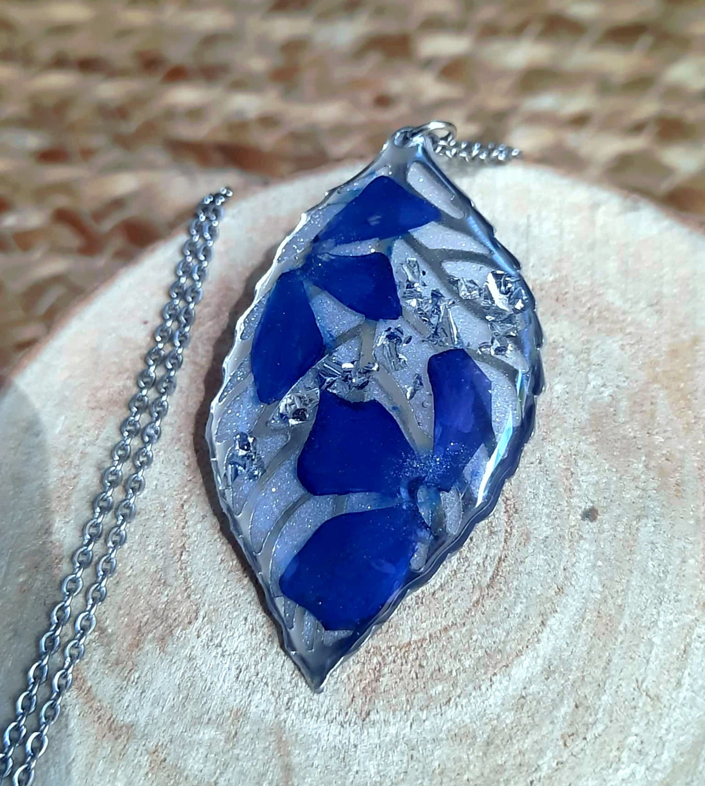 Collier, Pervenche