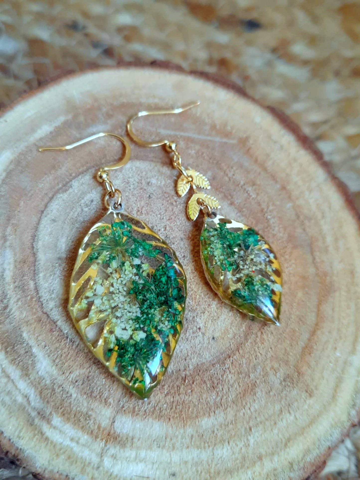 Boucles d'oreille Asymétrique, Fleur de carotte