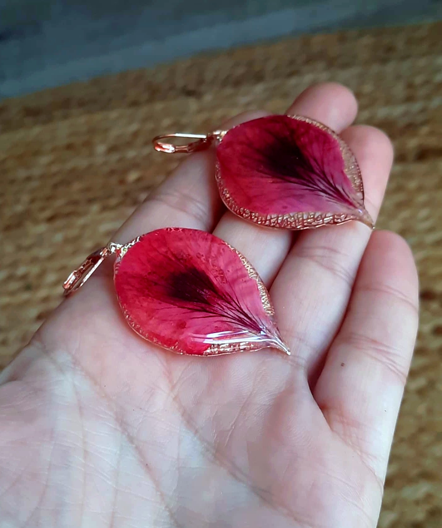 Boucles d'oreille, Pétale géranium
