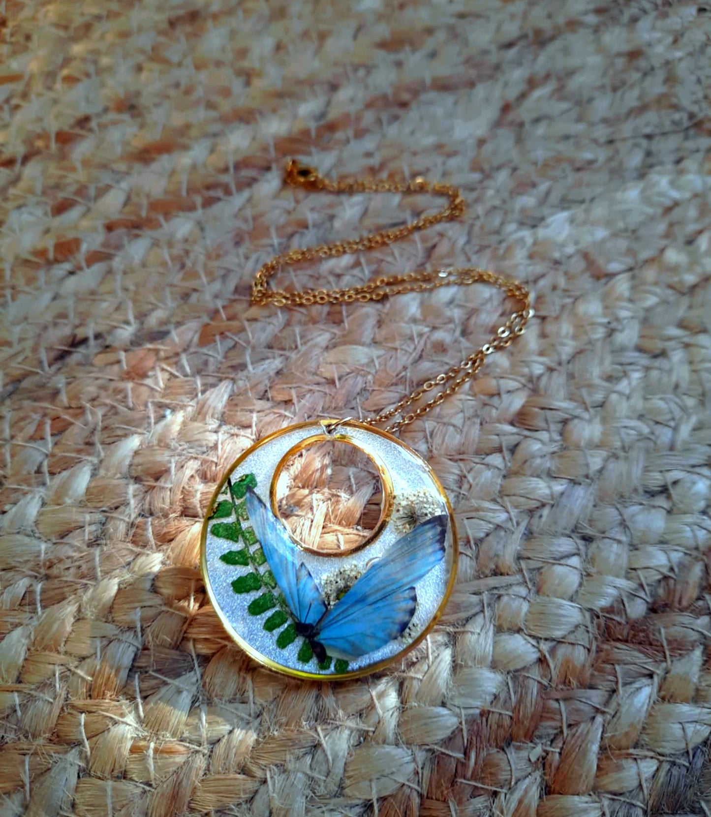 Collier, Fleur de carotte, Fougère