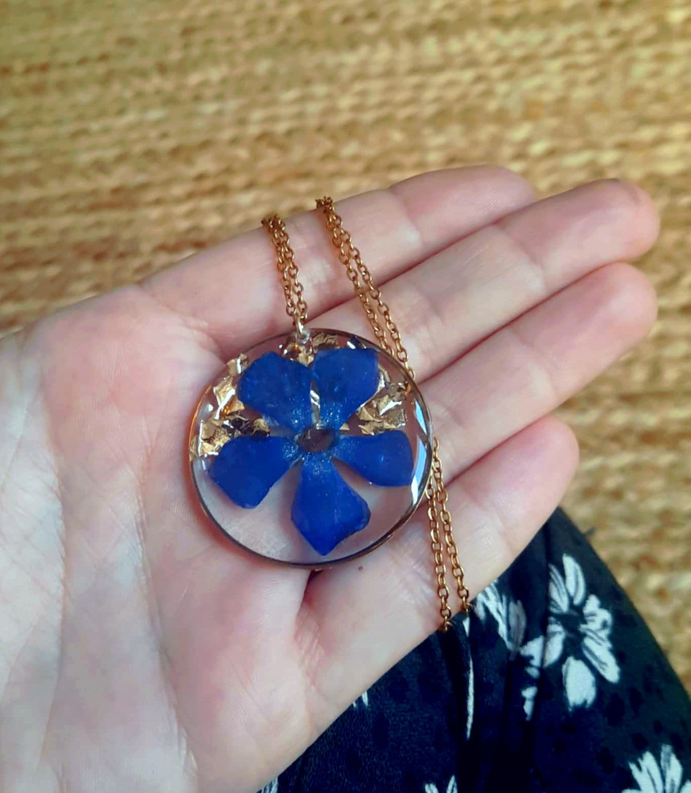 Collier, Pervenche
