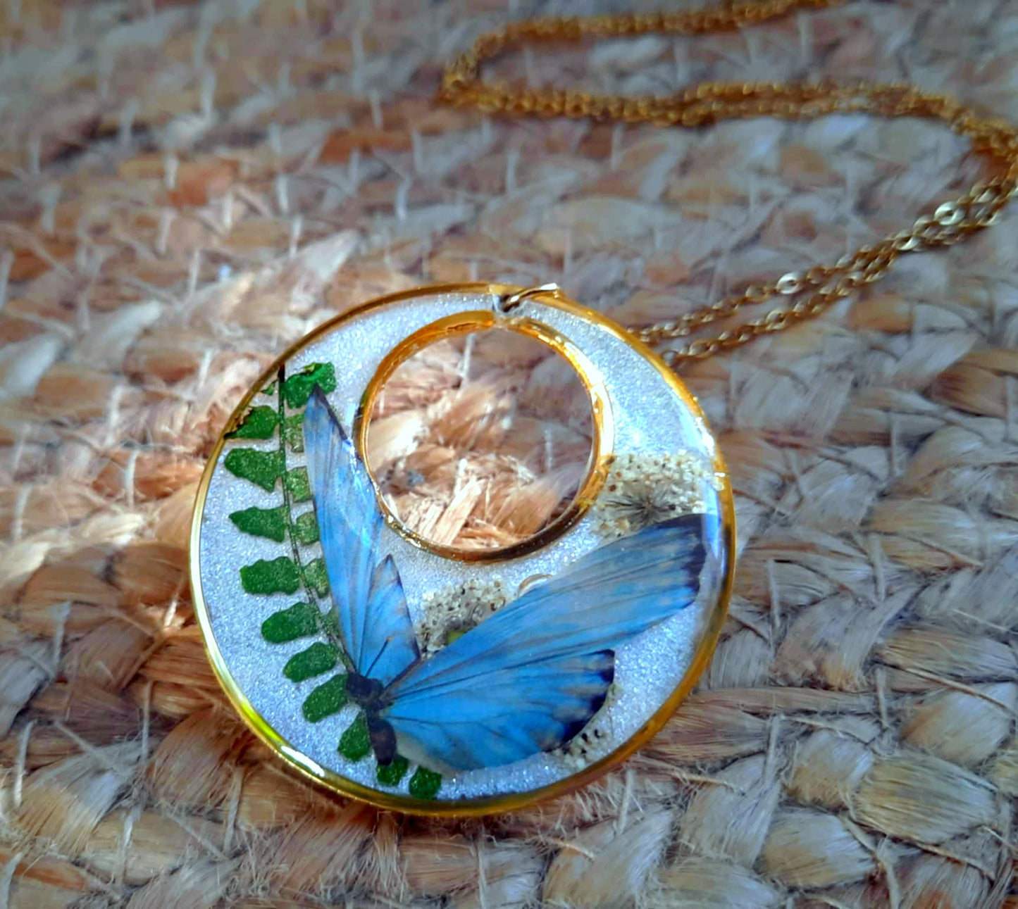 Collier, Fleur de carotte, Fougère