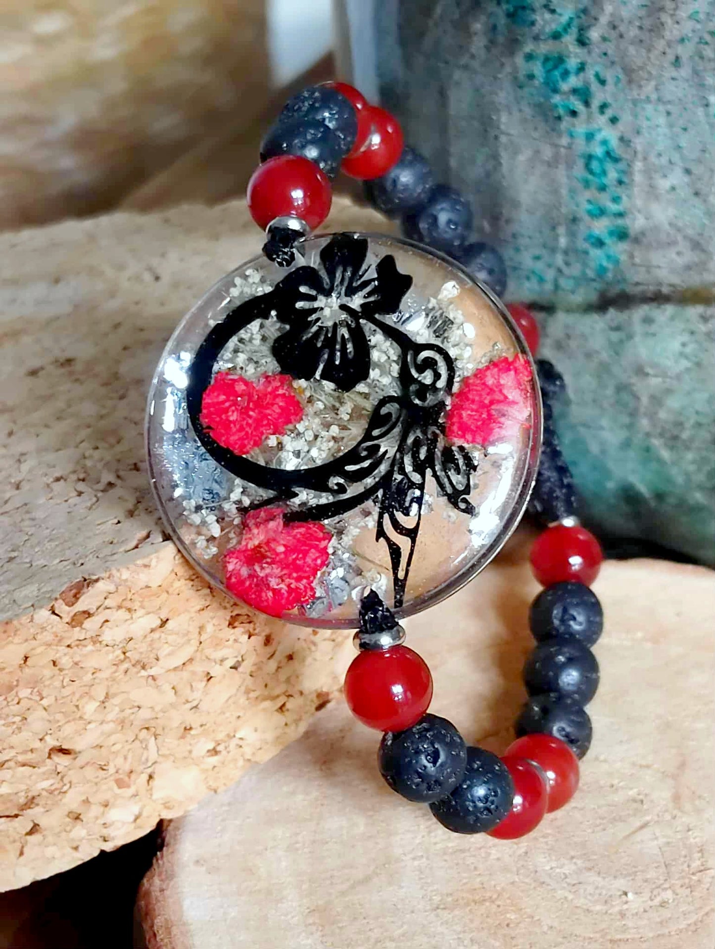 Bracelet Colibri Fleur de carotte Gypsophile Cornaline