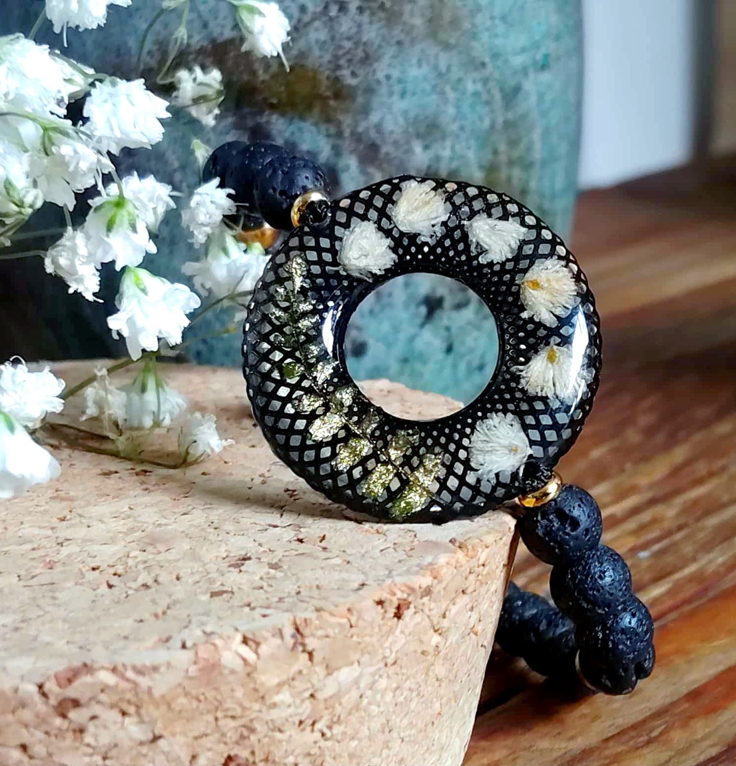 Bracelet, Fougère, Gypsophiles, Lave