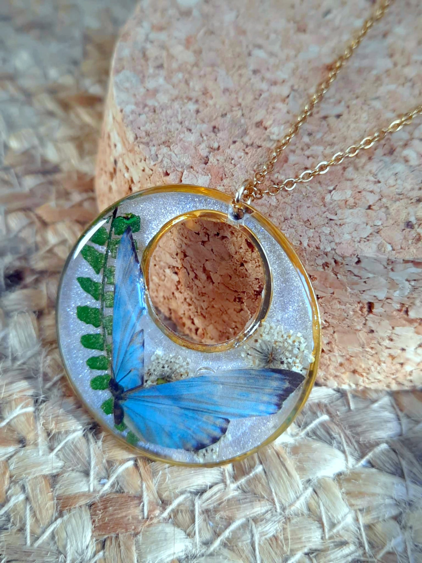 Collier, Fleur de carotte, Fougère