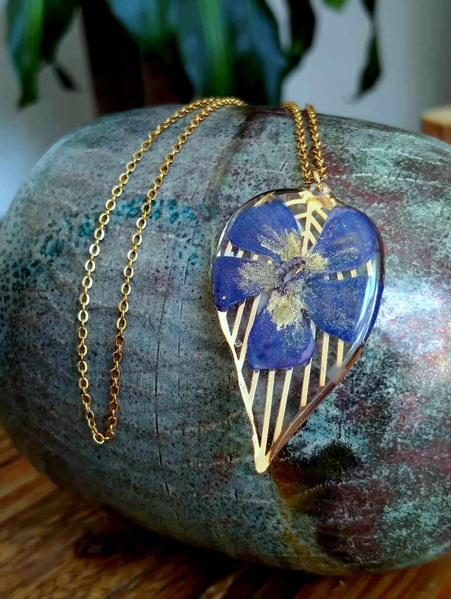 Collier, Pervenche