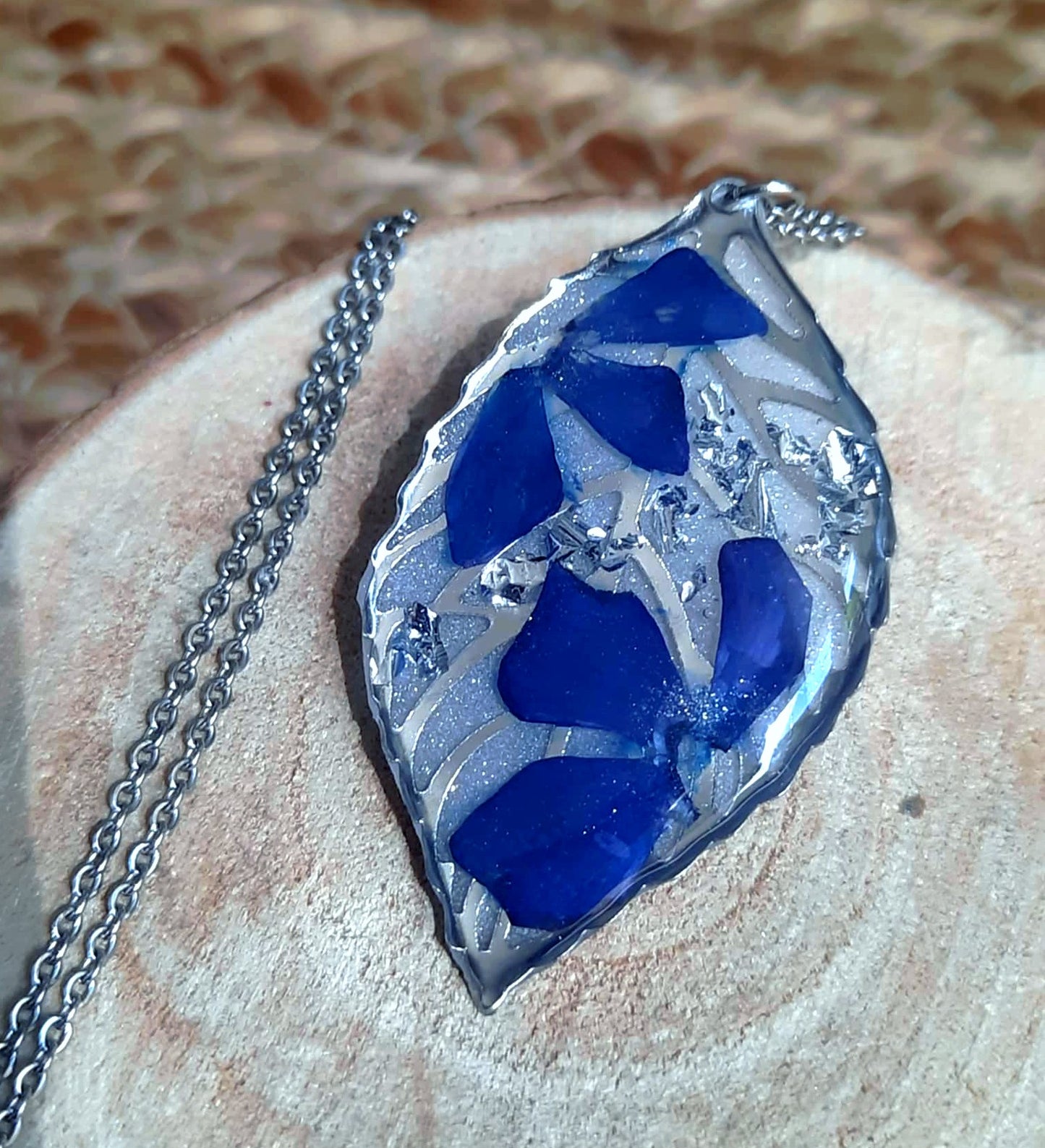 Collier, Pervenche