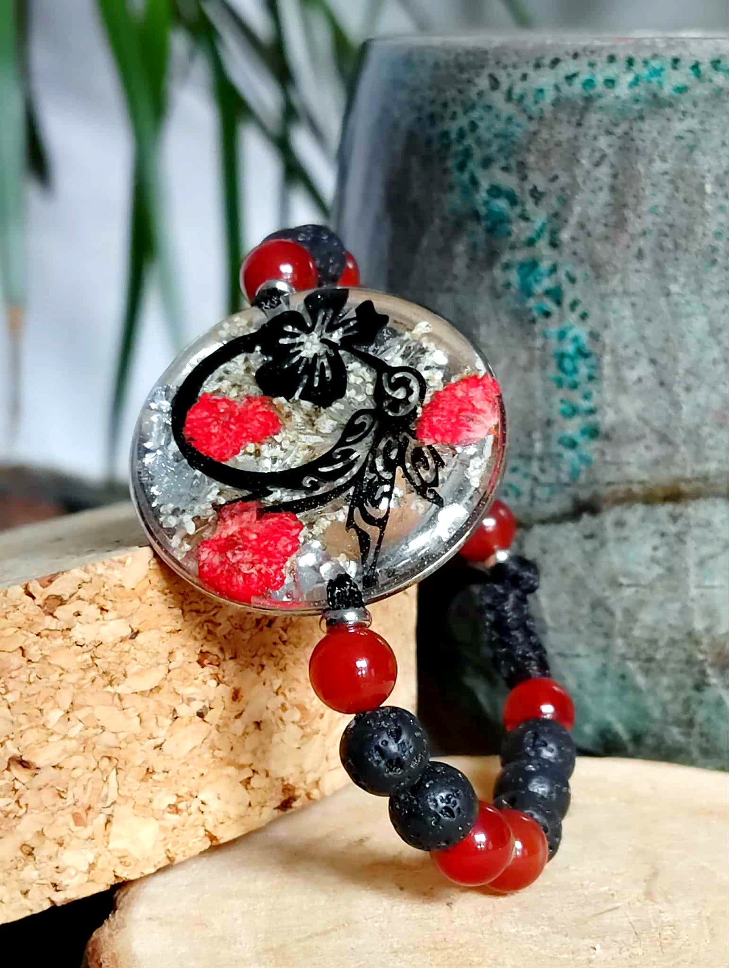 Bracelet Colibri Fleur de carotte Gypsophile Cornaline
