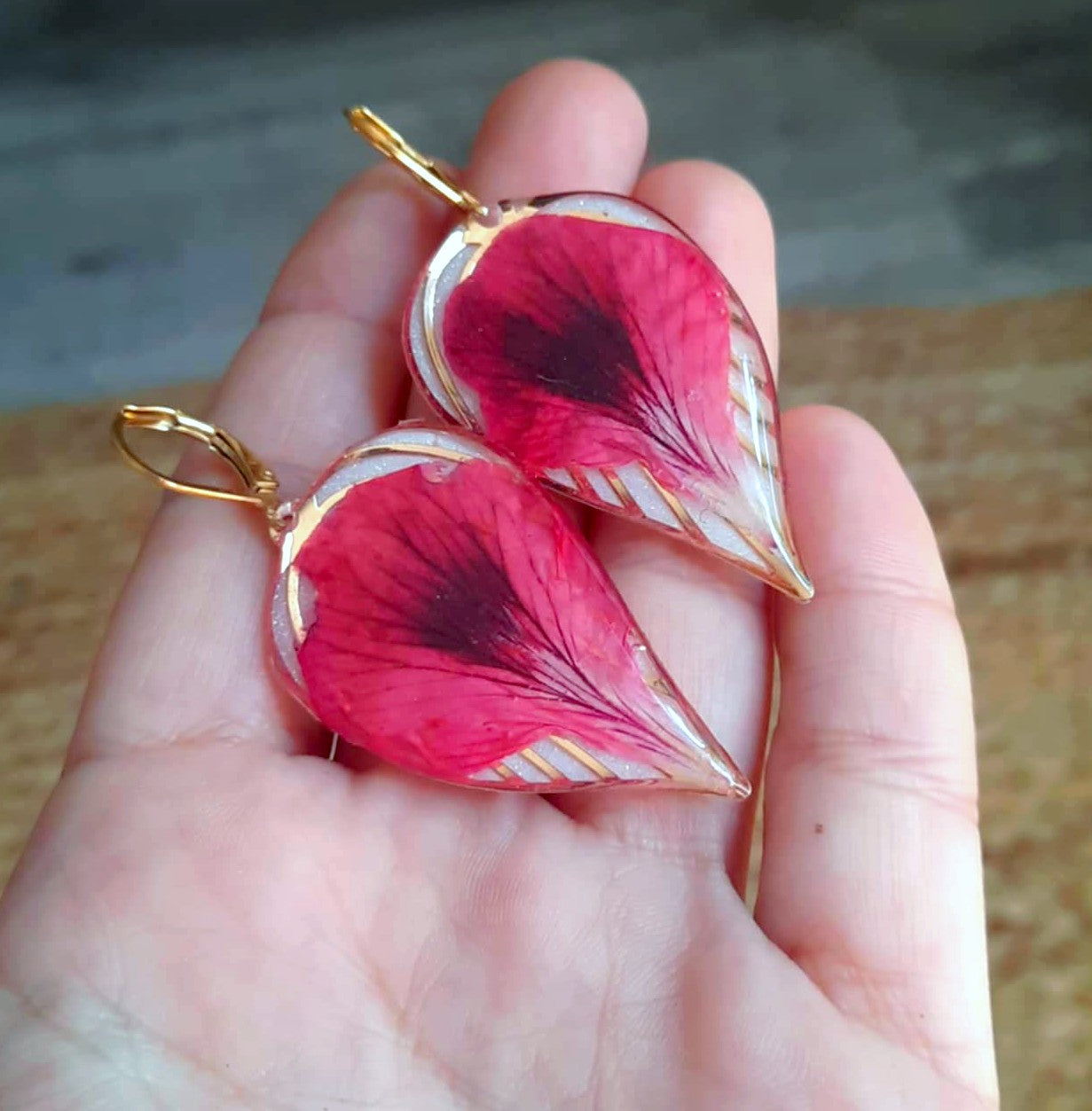 Boucles d'oreille, Pétale géranium