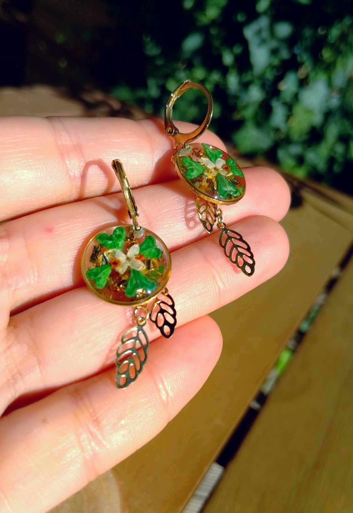 Boucles d'oreille Bourse à pasteur, Fleur d'olivier