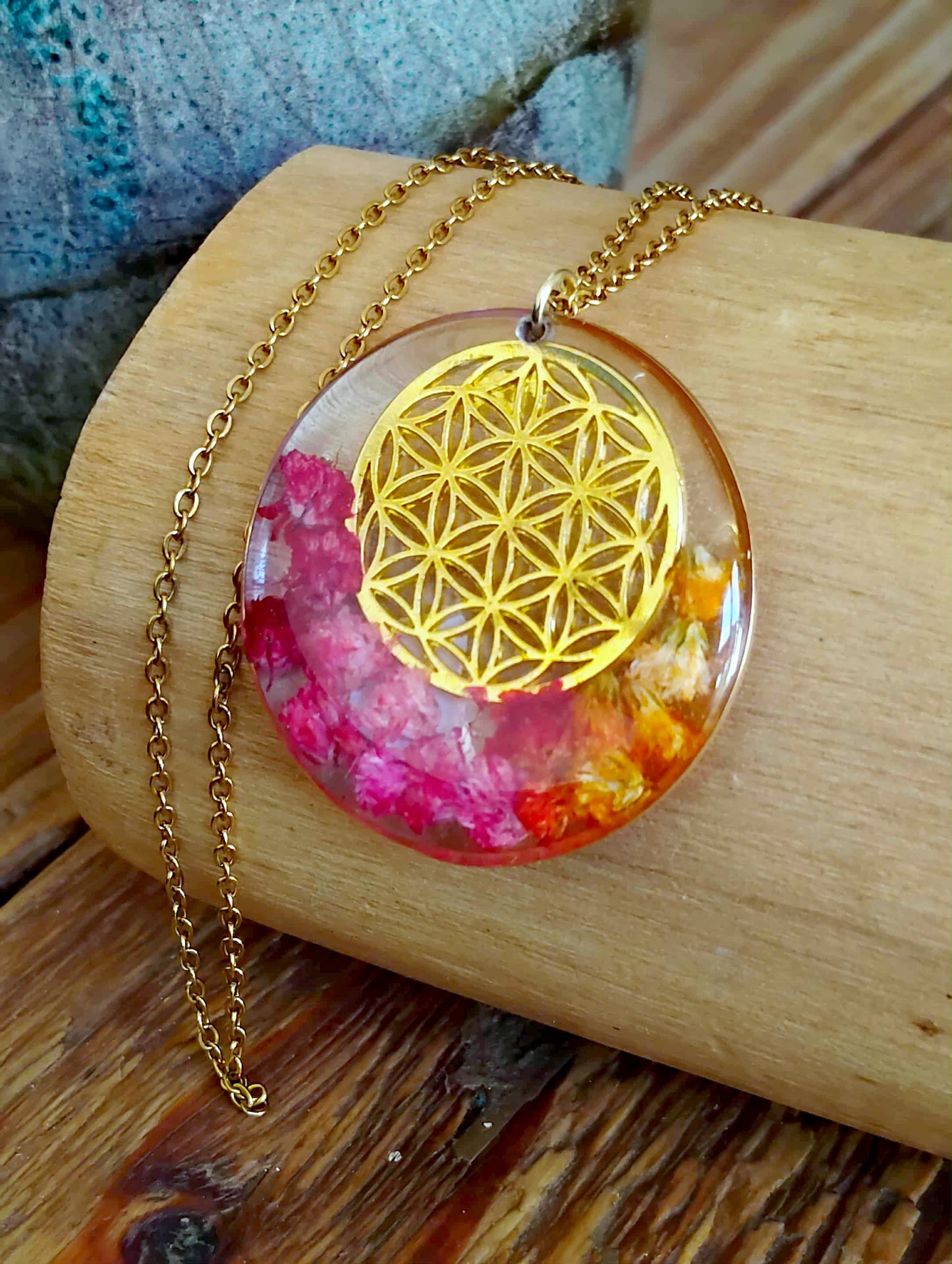 Collier Fleur de vie Gypsophiles