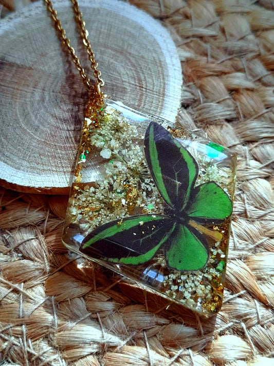 Collier, Fleur de carotte