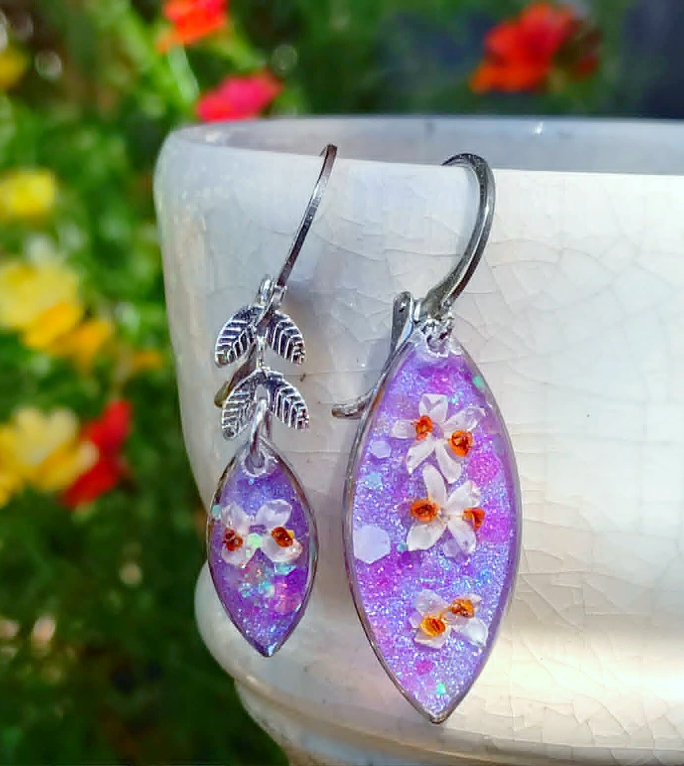 Boucles d'oreille Asymétrique Fleurs d'olivier