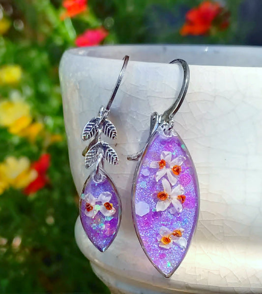 Boucles d'oreille Asymétrique Fleurs d'olivier