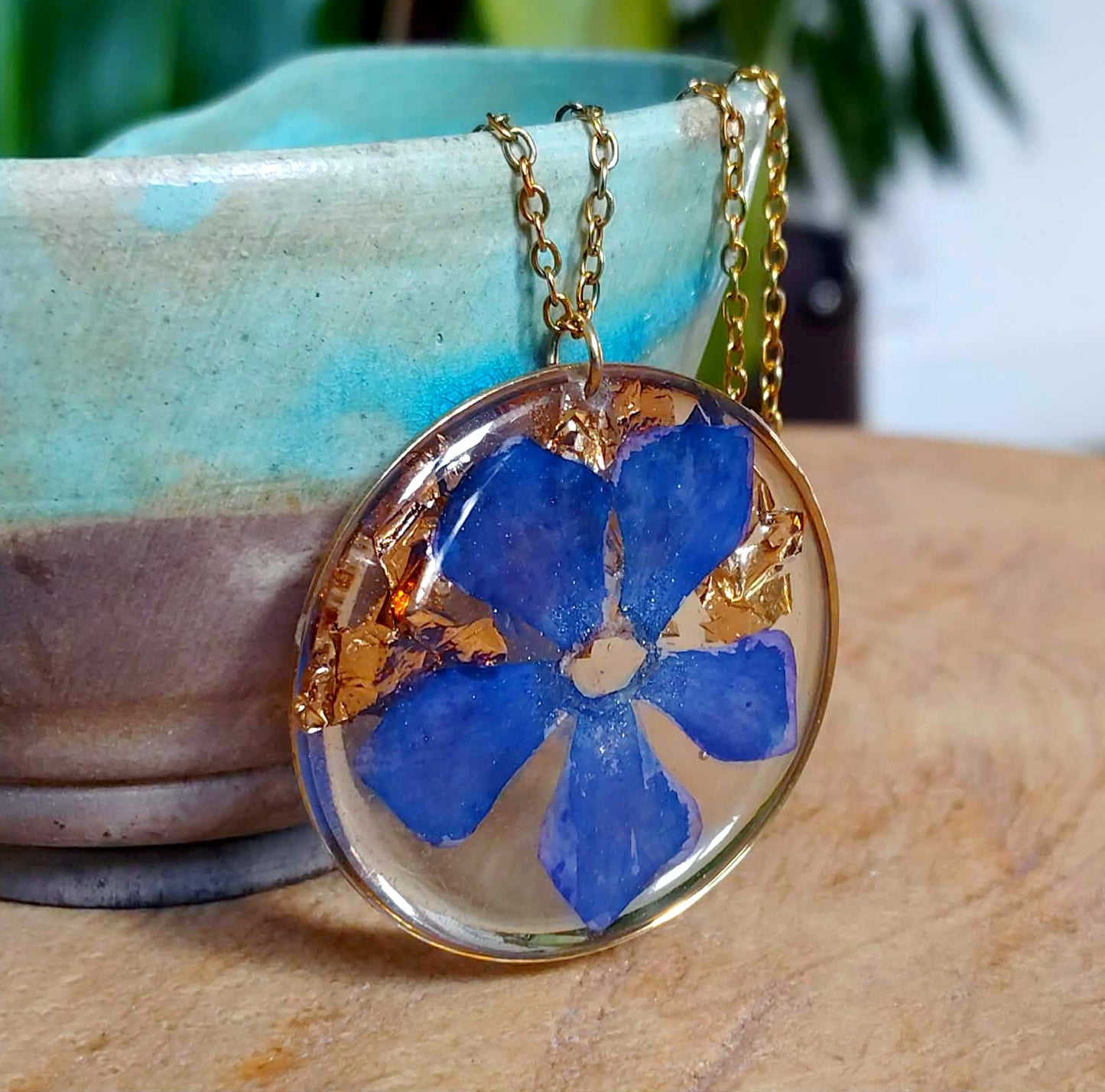 Collier, Pervenche