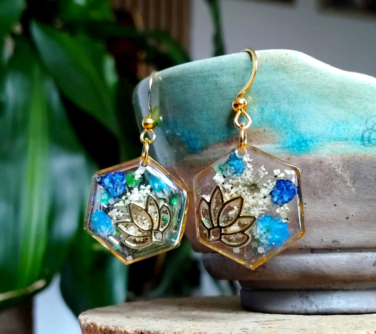 Boucles d'oreille Lotus Fleur de carotte Gypsophiles