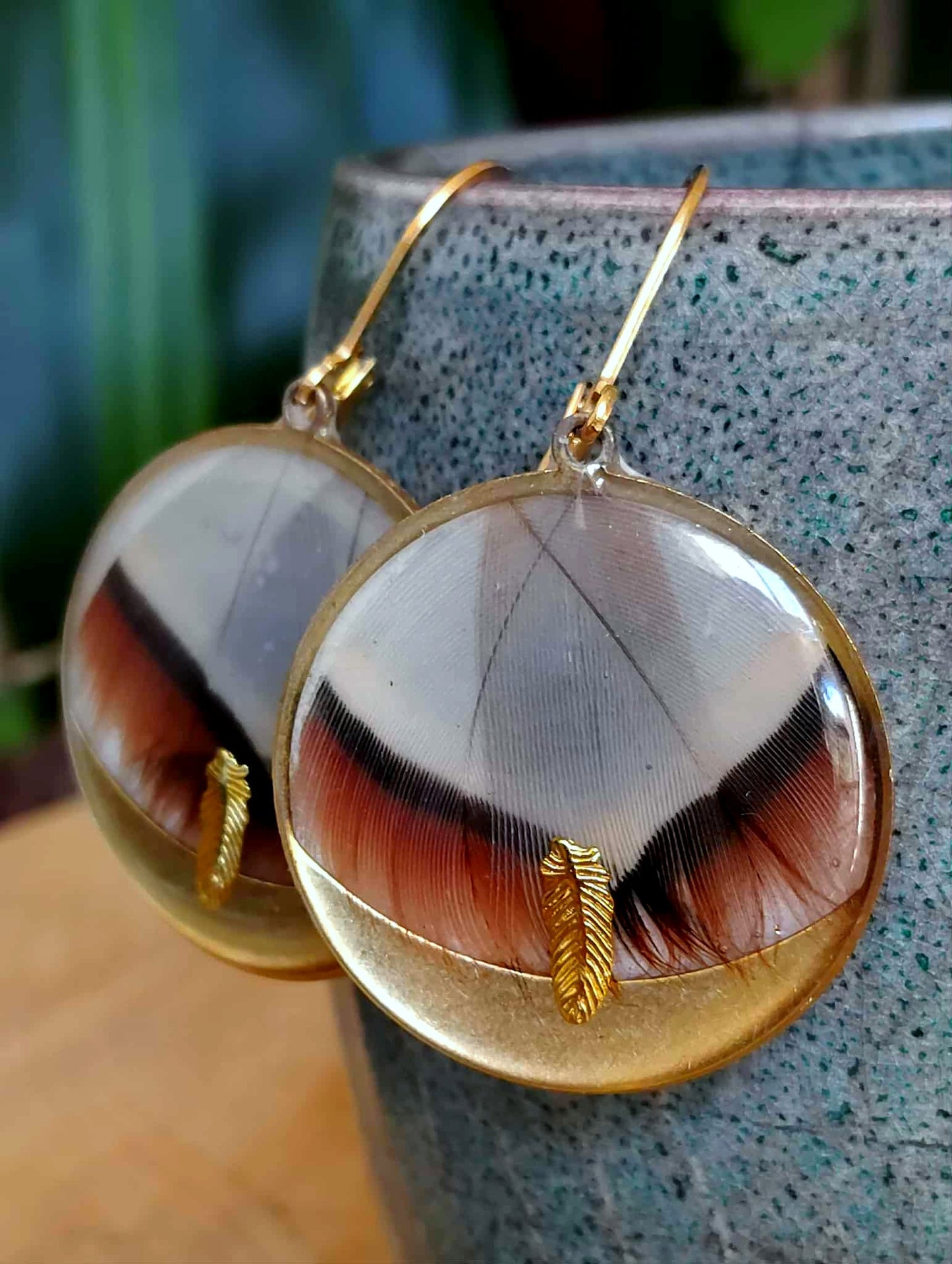 Boucles d'oreille, Plume de perdreau