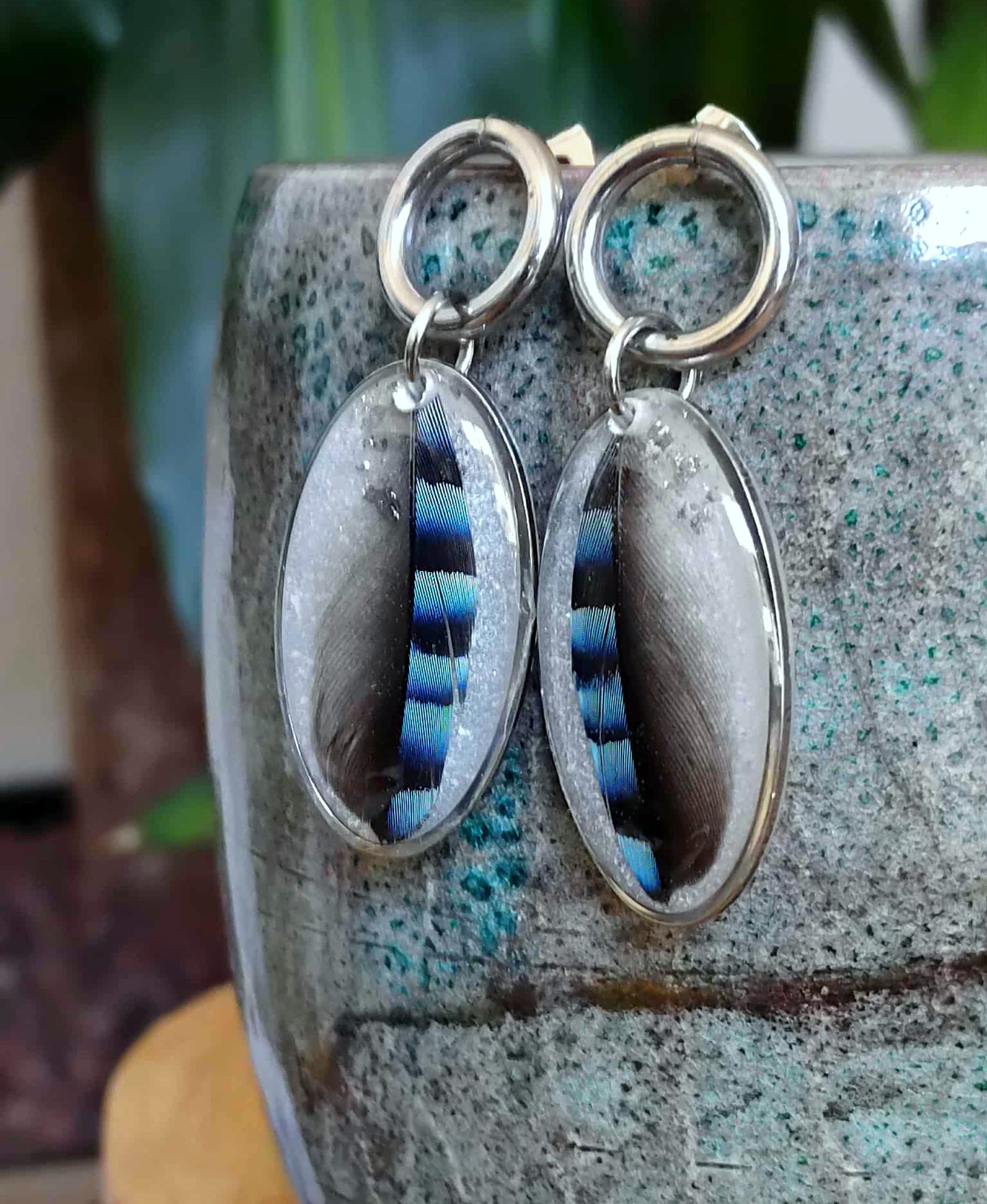 Boucles d'oreille, Plume de geai