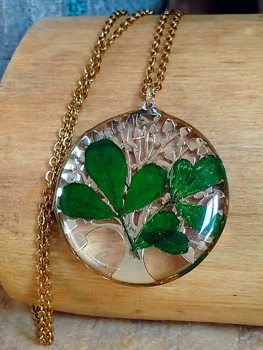 Arbre de vie, Feuille d'indigotier