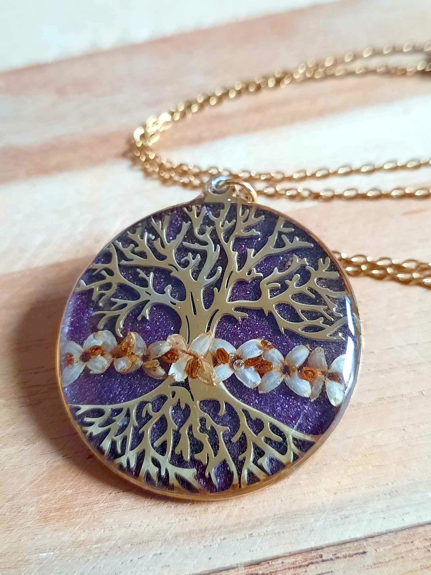 Collier, Arbre de vie, Fleur d'olivier