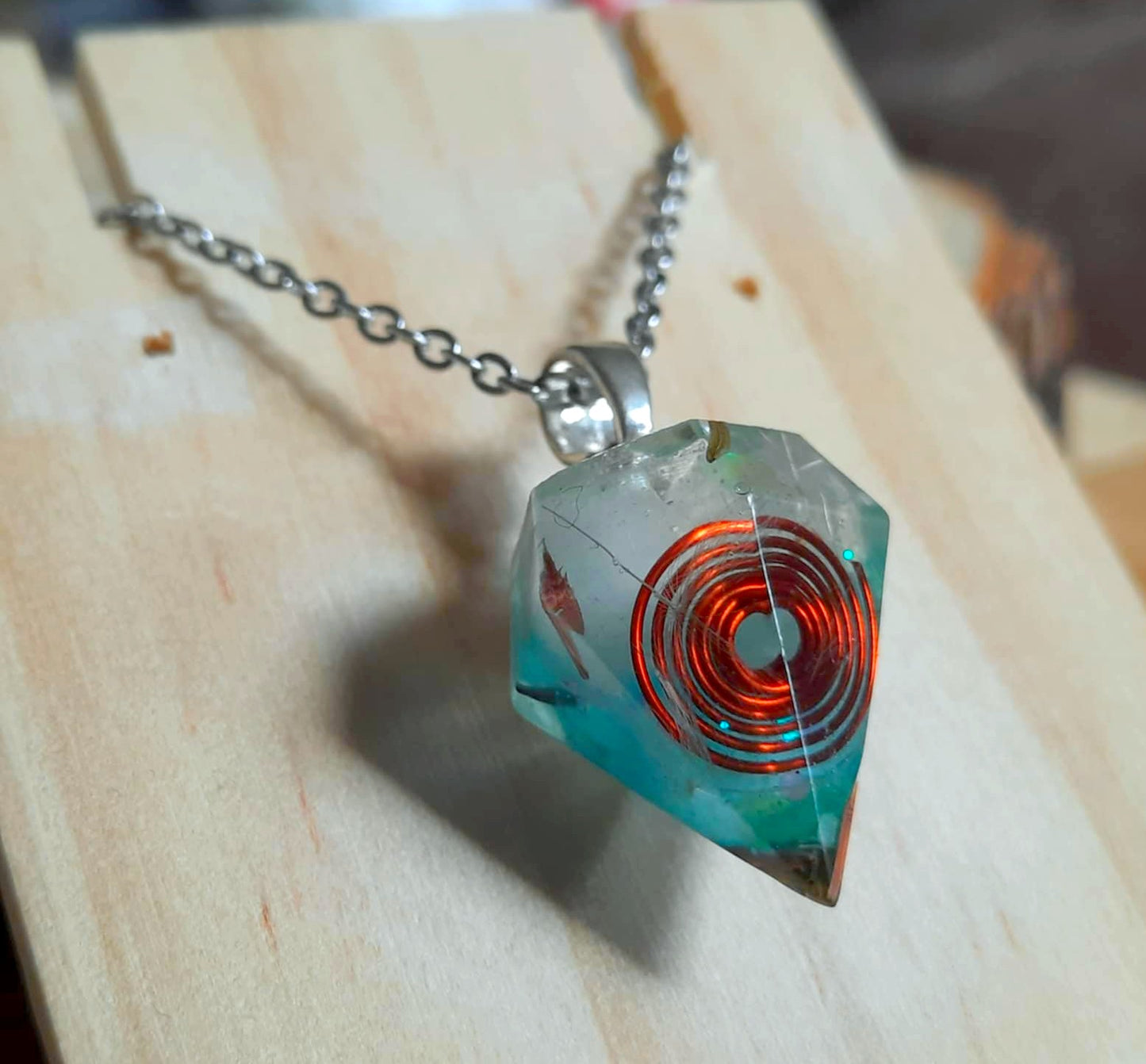 Collier pendentif Orgonite, Graines pissenlit