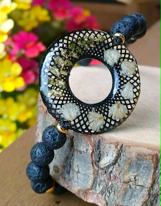 Bracelet, Fougère, Gypsophiles,  Lave