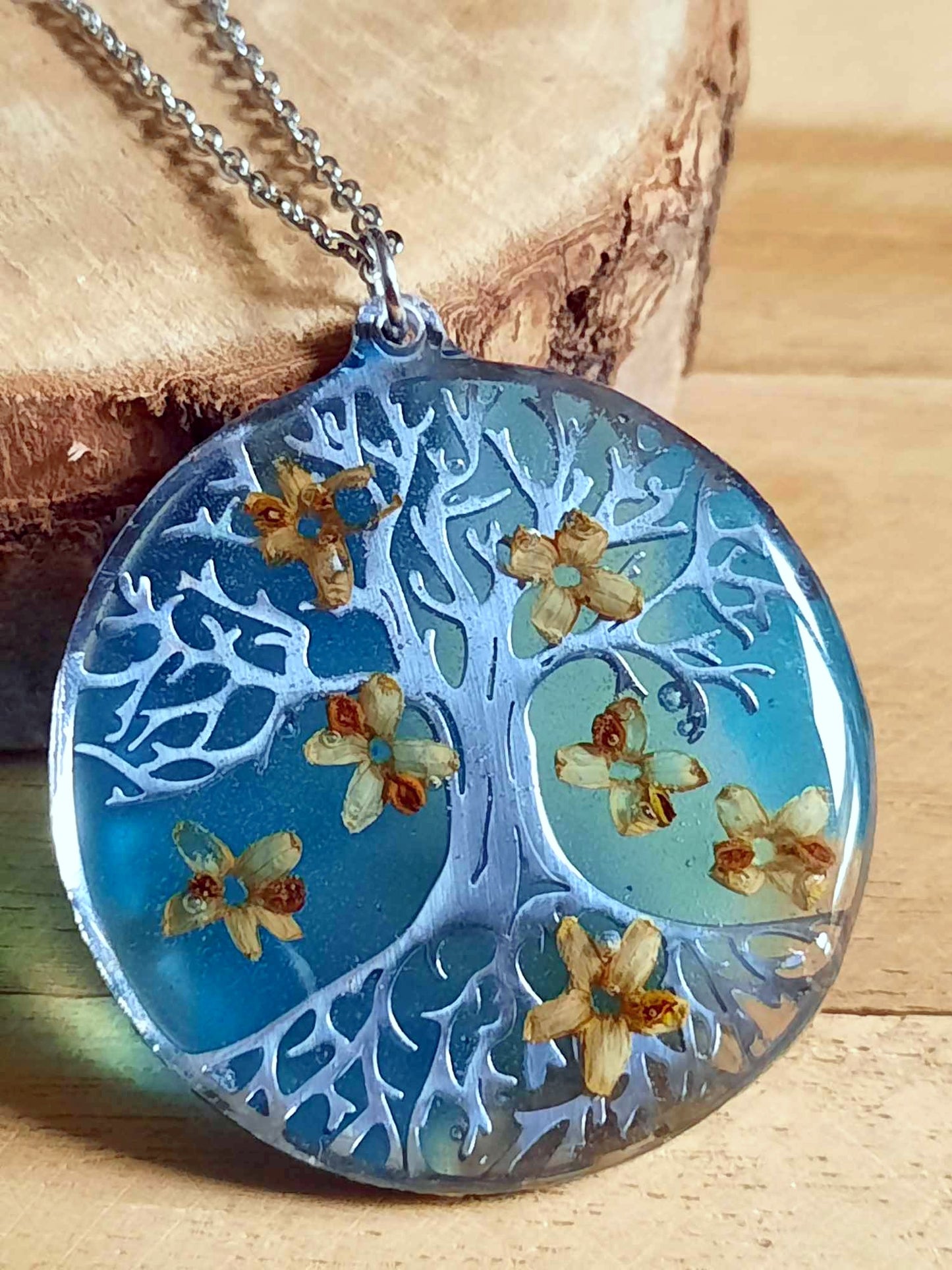 Collier, Arbre de vie, Fleur d'olivier