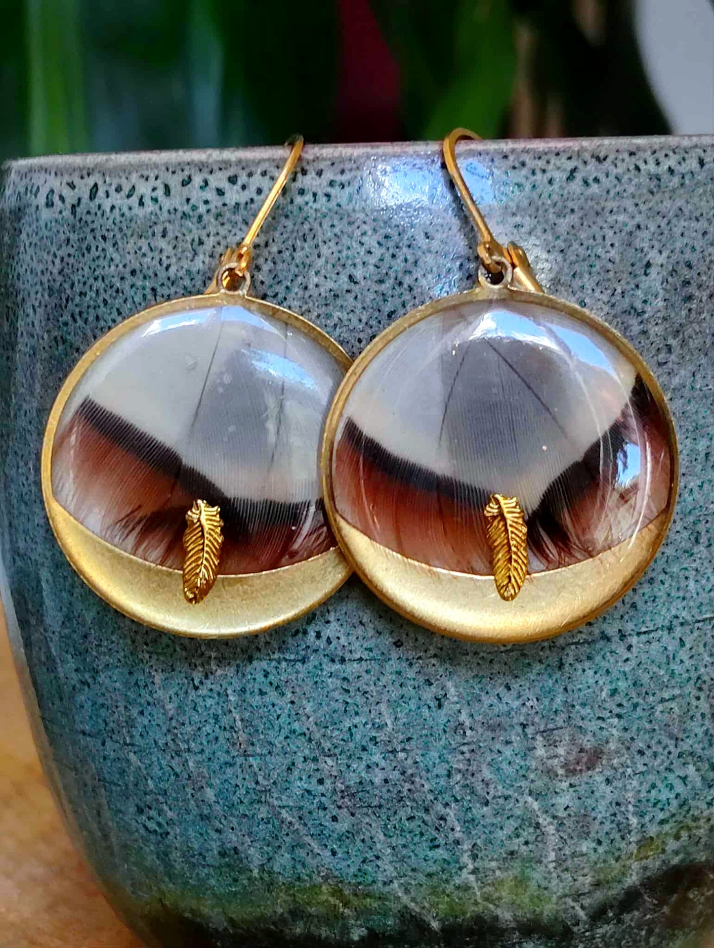 Boucles d'oreille, Plume de perdreau