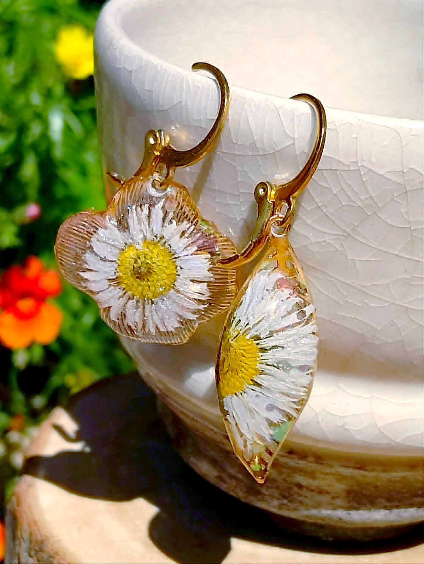 Boucles d'oreille Asymétrique Pâquerette