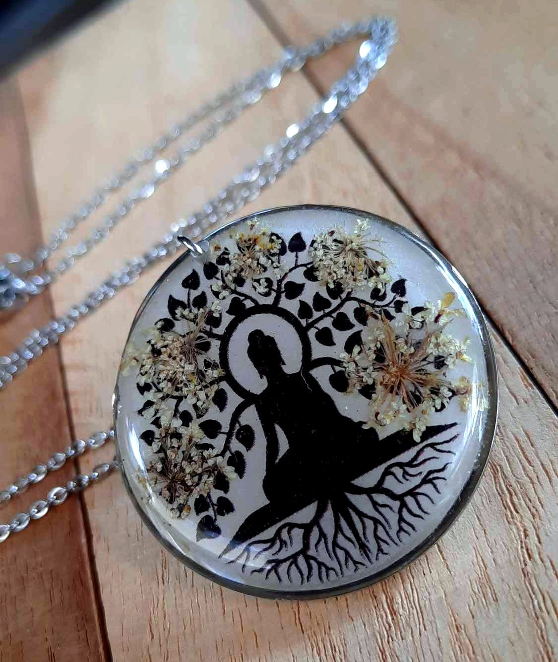 Collier Bouddha arbre de vie, Fleur de carotte