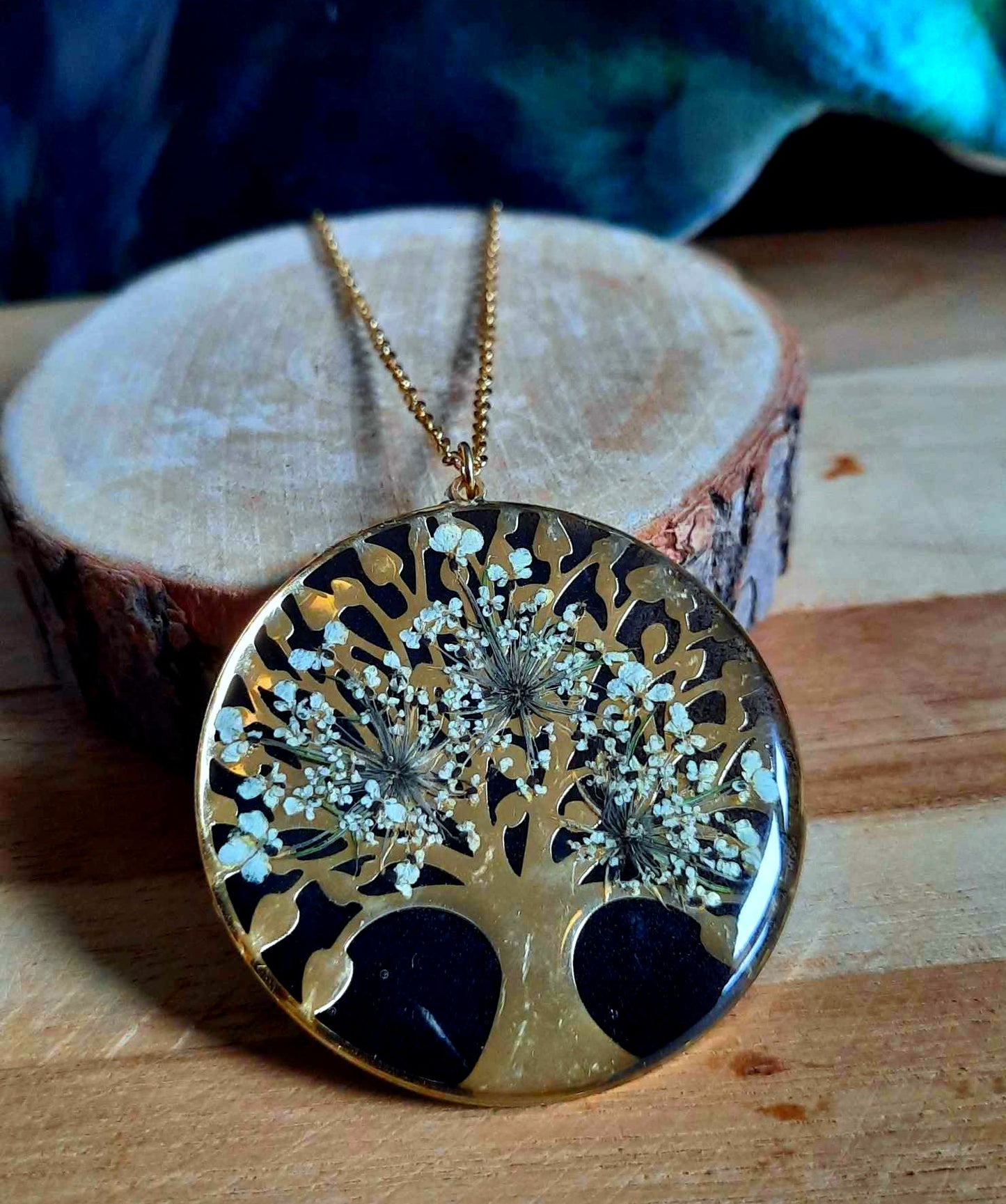 Collier, Arbre de vie, Fleur de carotte