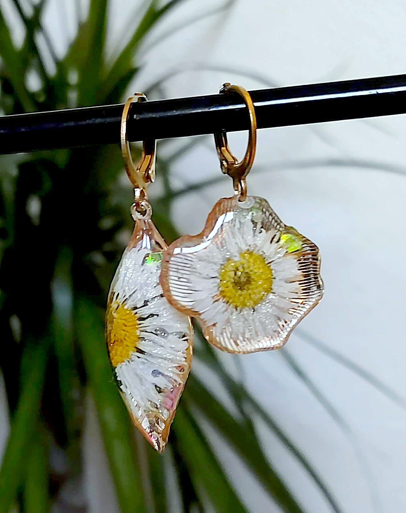 Boucles d'oreille Asymétrique Pâquerette